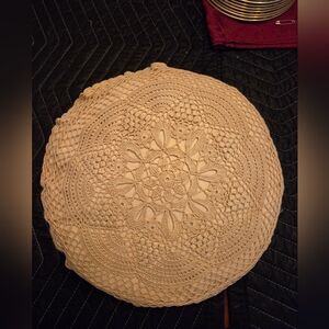 VGUC VTG Crocheted Pillow Cover 14"